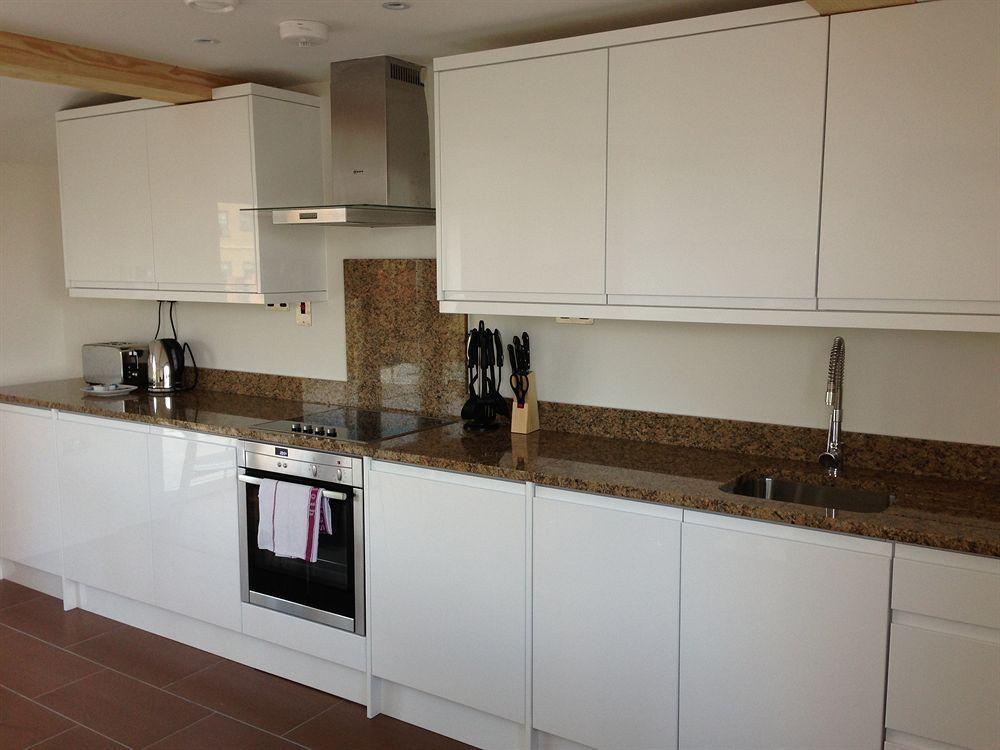 Max Serviced Apartments Commercial Road London Exterior photo